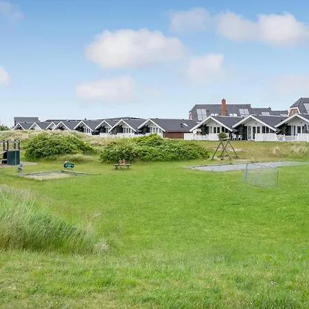 Amazing In With Kitchen Feriehus *