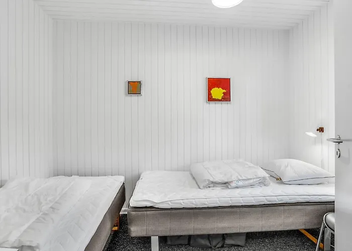 Holiday home Amazing In With Kitchen