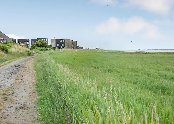 Holiday home Amazing In With Kitchen Romo